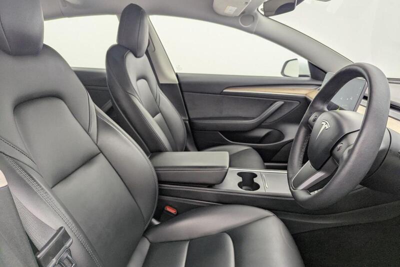 Tesla Model 3 view 3