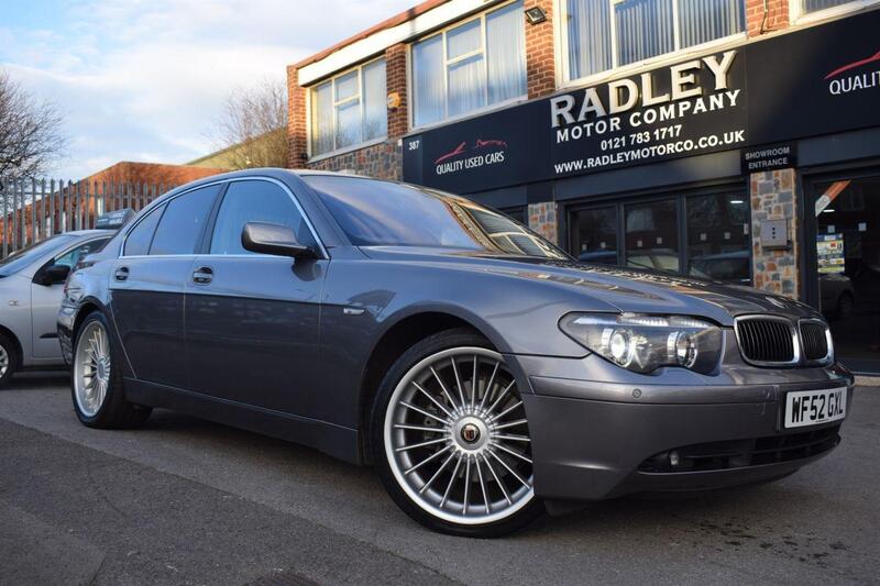 BMW 7 Series view 3