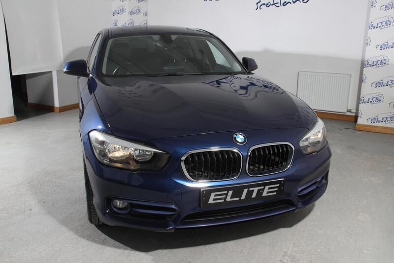 BMW 1 Series view 6