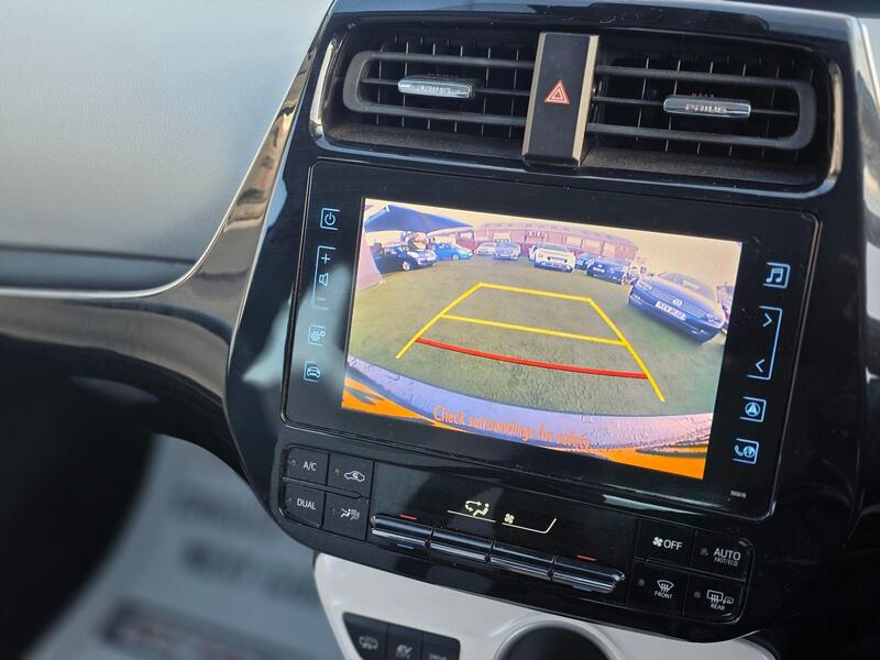 Toyota Prius view 2