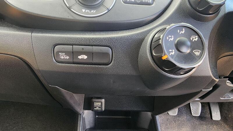 2013 Honda Jazz — photo 34
