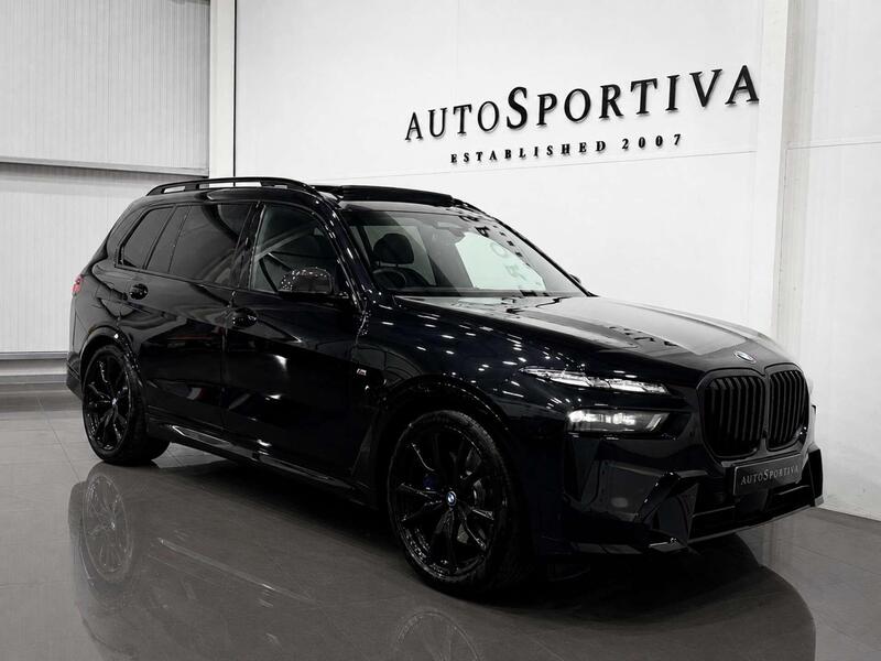 BMW X7 view 5