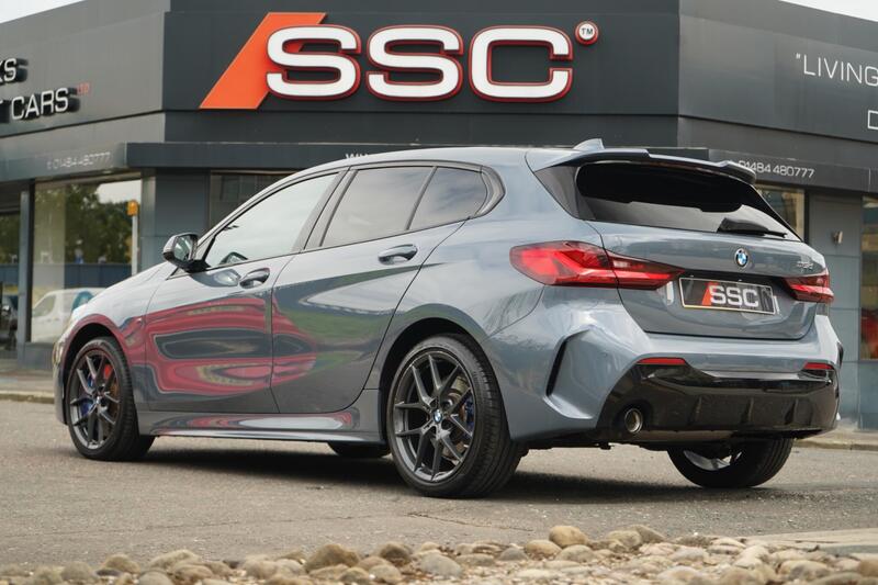 BMW 1 Series view 2
