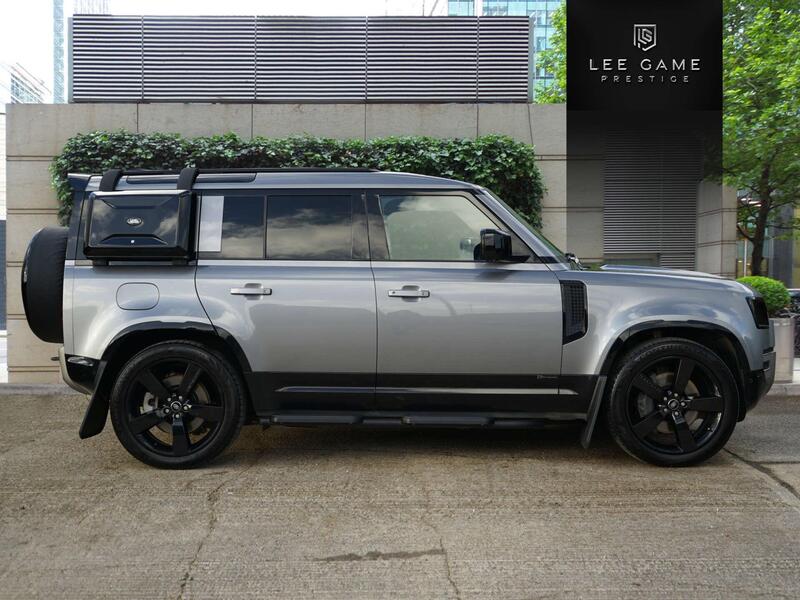 Land Rover 110 view 4