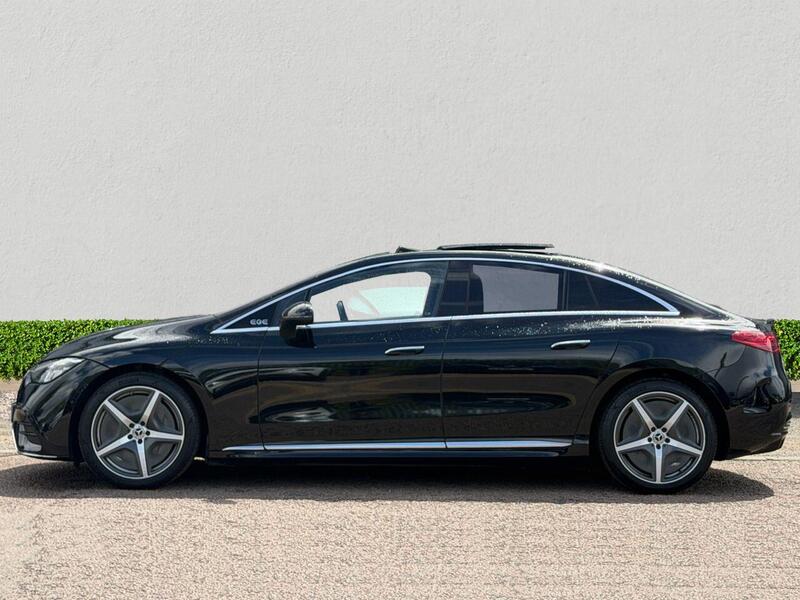 Mercedes-Benz 300 view 4