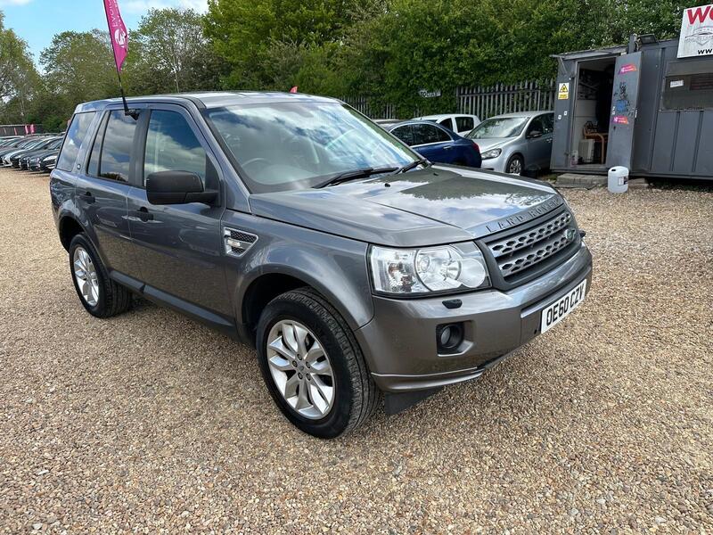 Land Rover Freelander 2 main image