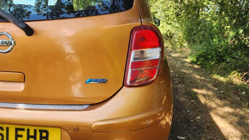 2011 Nissan Micra — photo 14