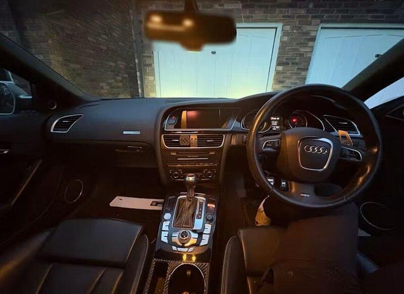 Audi Audi RS5 view 4