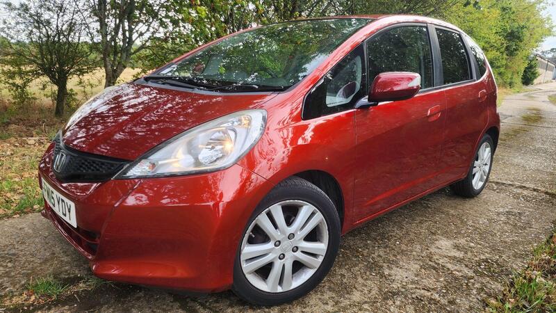 2015 Honda Jazz — photo 2