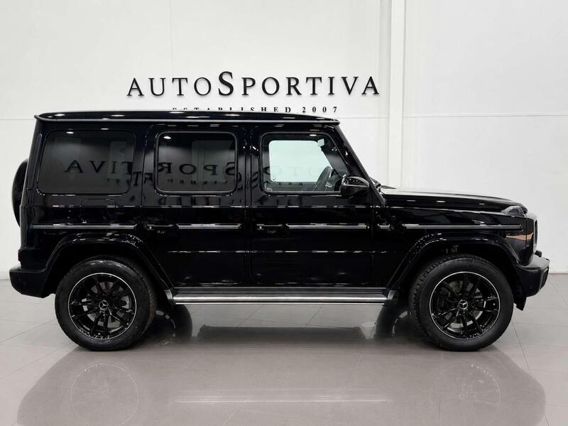 Mercedes-Benz G-Class view 3