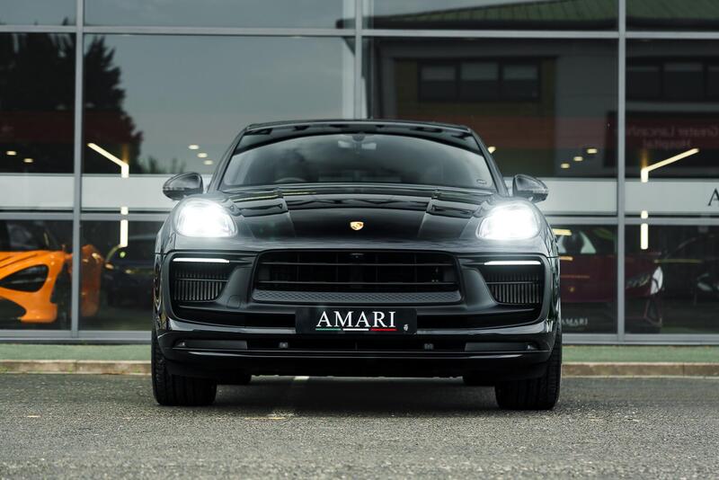 Porsche Macan view 2