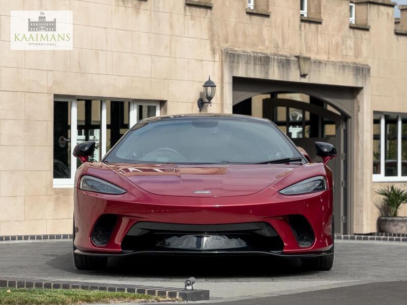 Mclaren GT view 2