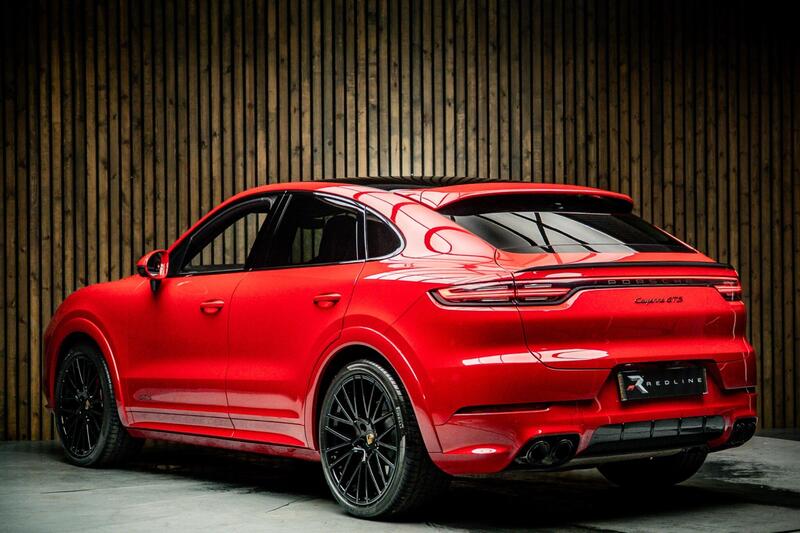 Porsche Cayenne view 3
