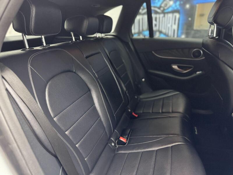 Mercedes-Benz GLC view 46