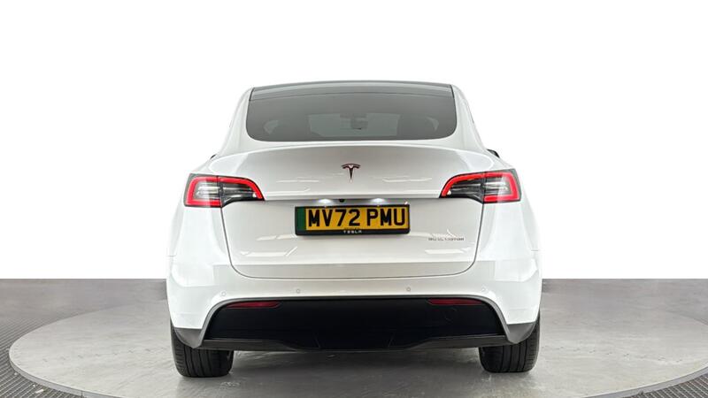 Tesla Model Y view 5