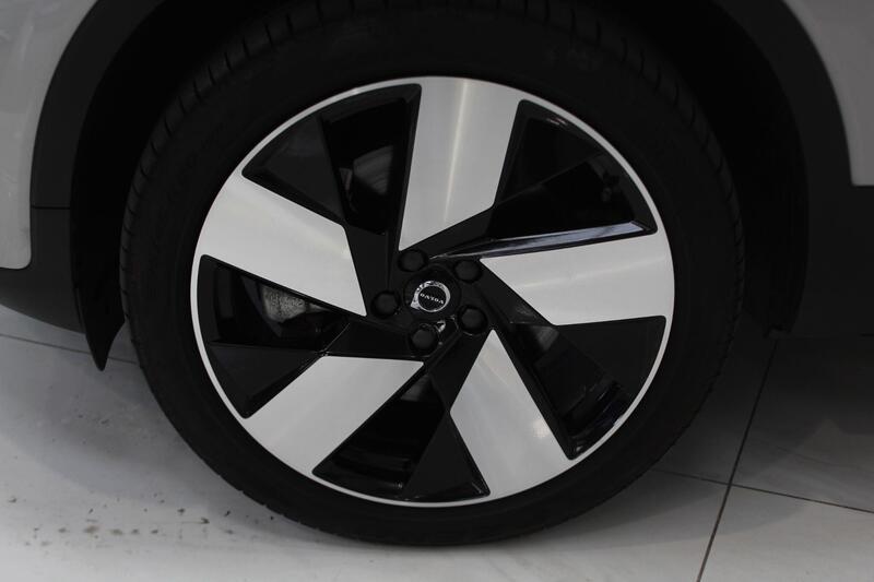 2023 Volvo XC40 in Silver — image 9 of 73