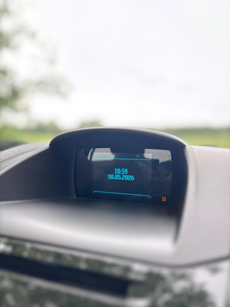 2014 Ford Fiesta — photo 23