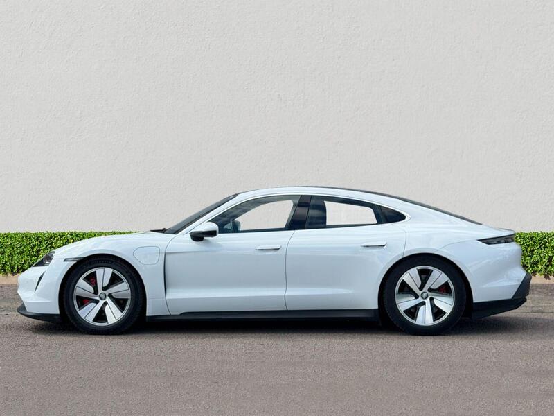 Porsche Taycan view 4