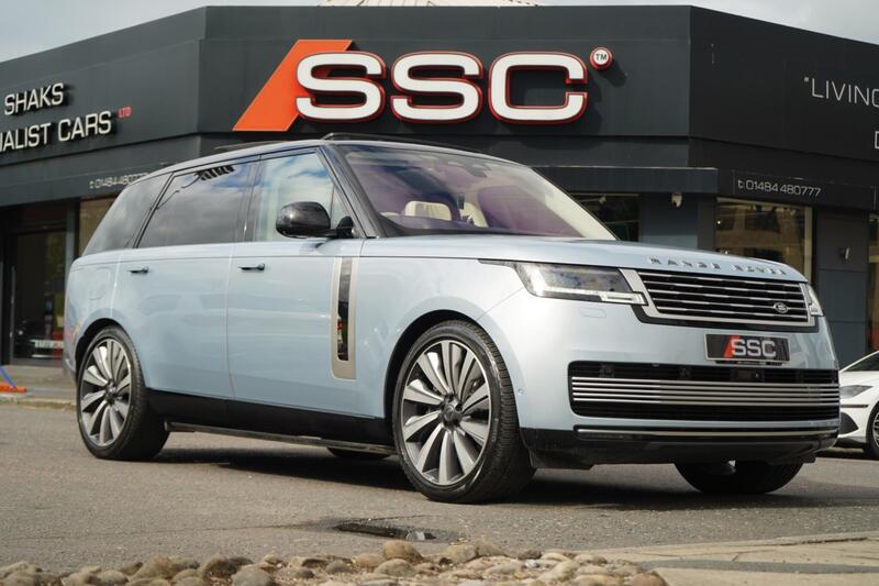 Land Rover Range Rover view 4