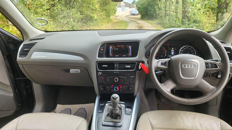 2011 Audi Q5 — photo 24