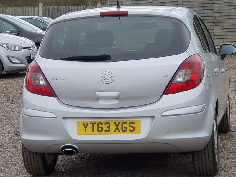 Vauxhall Corsa view 4