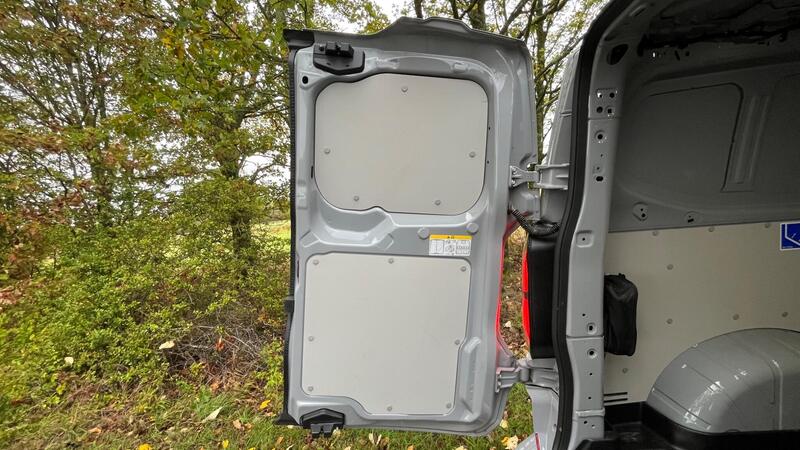 2026 Ford Transit Custom — photo 26