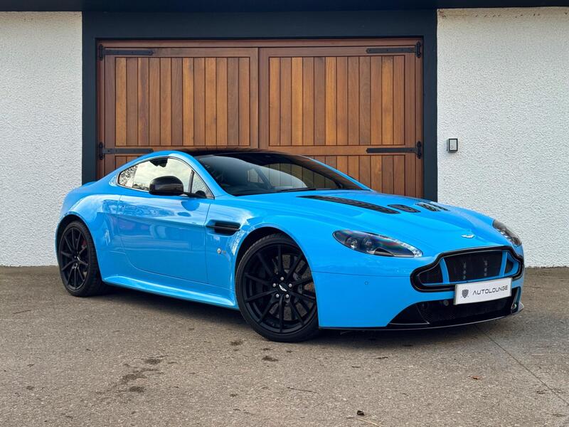 2016 Aston Martin Vantage in Blue for sale