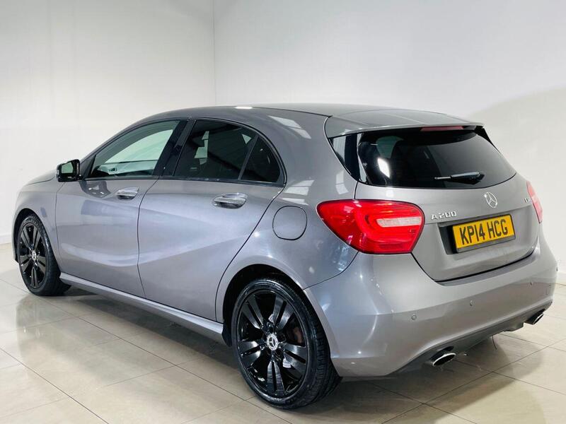 Mercedes-Benz A view 3