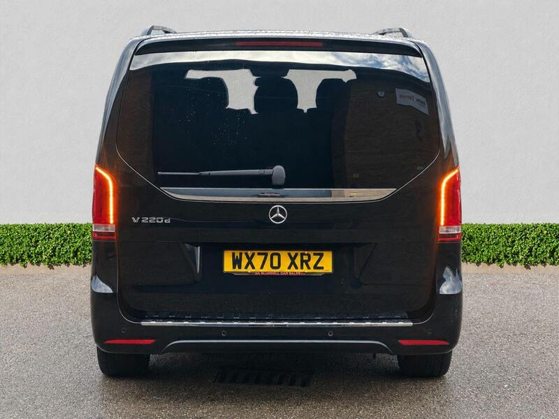 Mercedes-Benz V-Class view 6