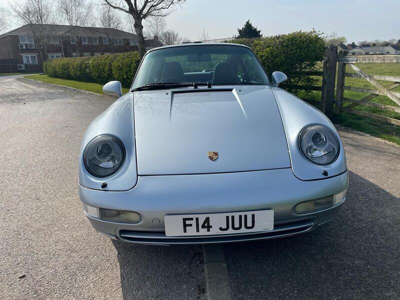 Porsche 911 view 2