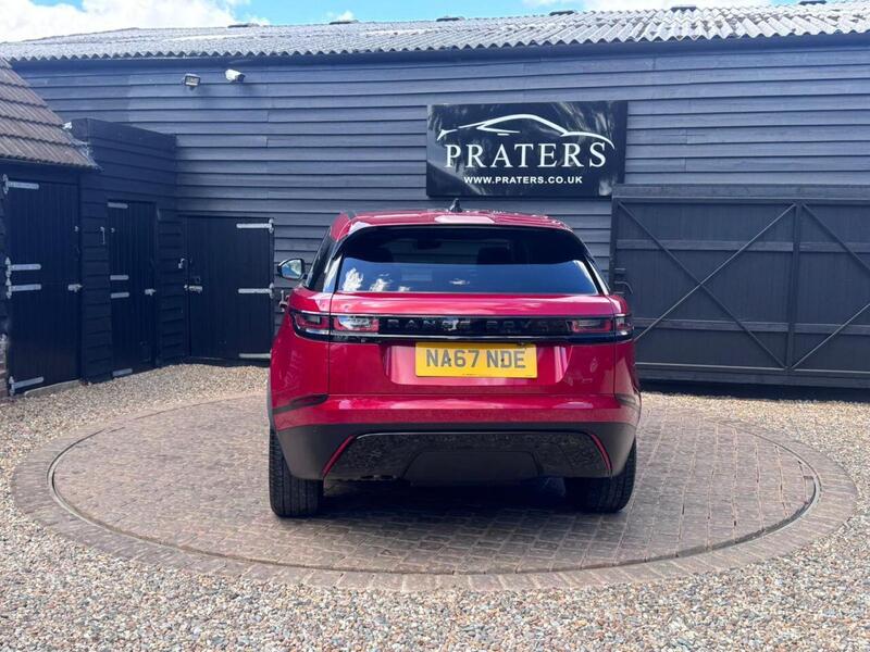 Land Rover Range Rover Velar view 3