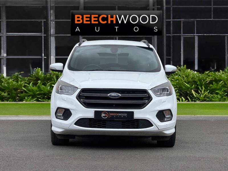 Ford Kuga view 3