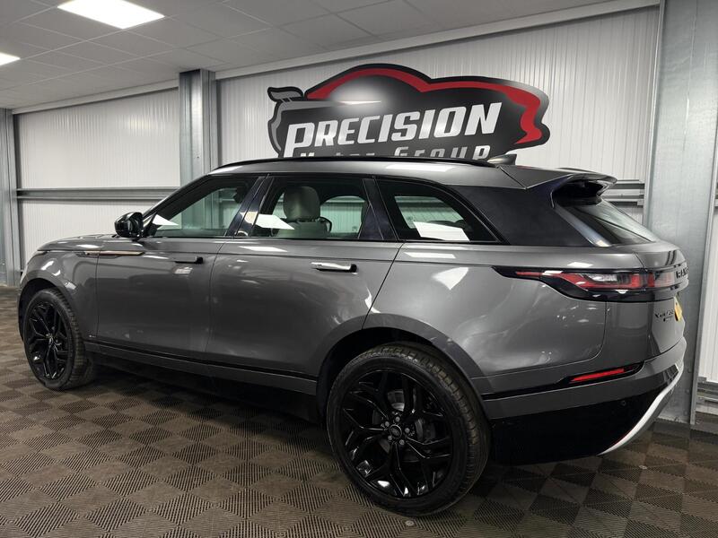 Land Rover Range Rover Velar view 5
