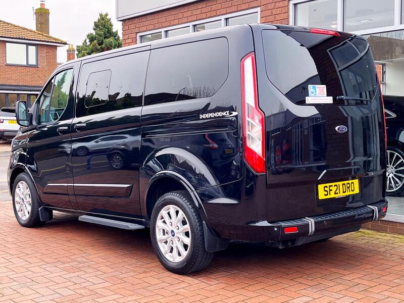 Ford Tourneo Custom view 7