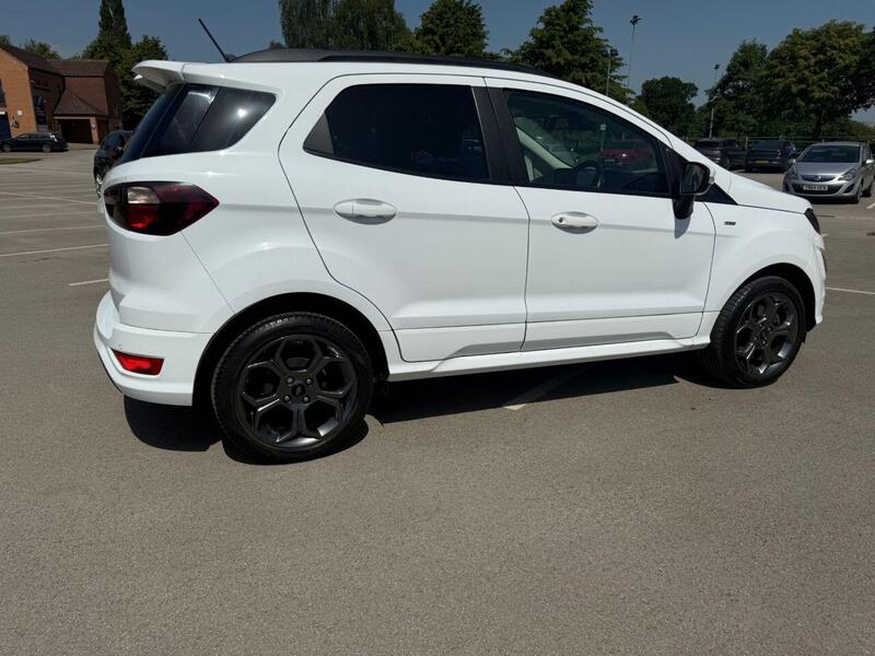 Ford EcoSport view 5