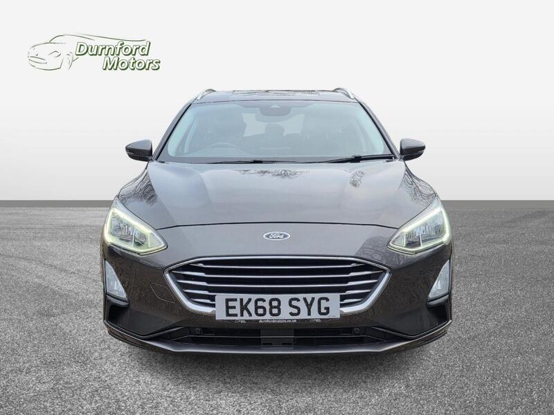 Ford Focus view 2