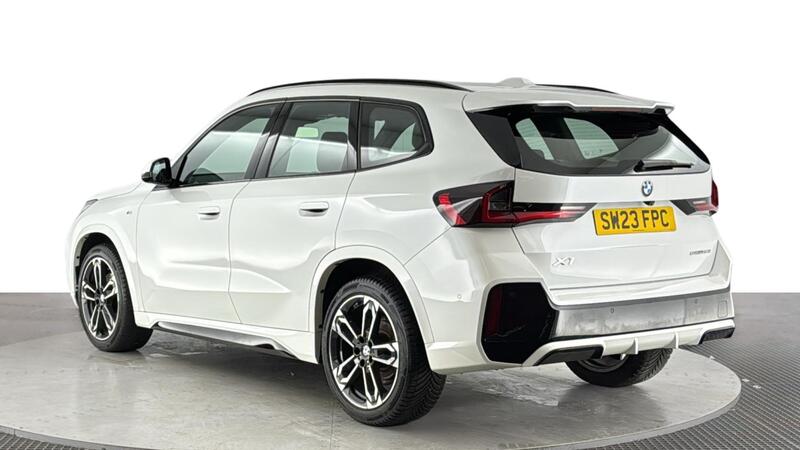 BMW X1 view 6