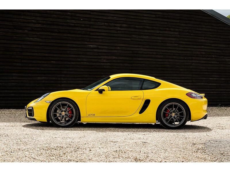 Porsche Cayman view 5