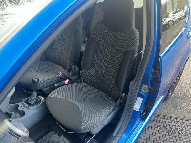 Toyota Aygo view 19
