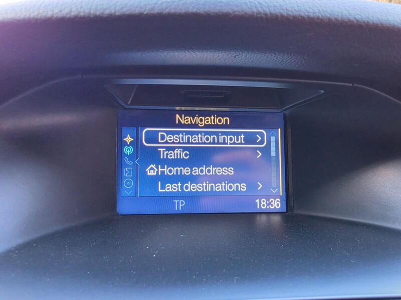 Ford Focus 1.6 Titanium Navigator Powershift Euro 5 5dr thumbnail 42