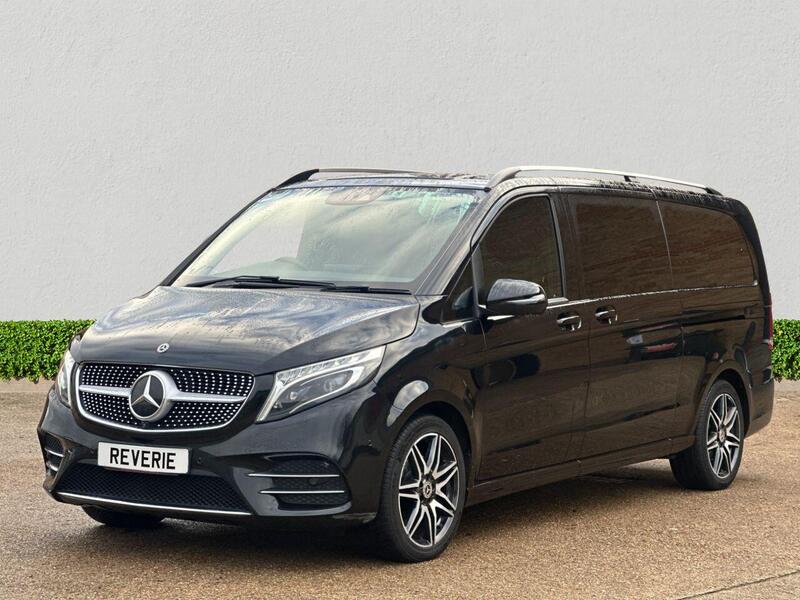 Mercedes-Benz V-Class view 3