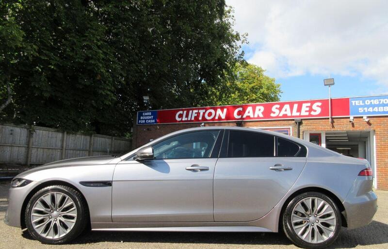 Jaguar Xe view 10