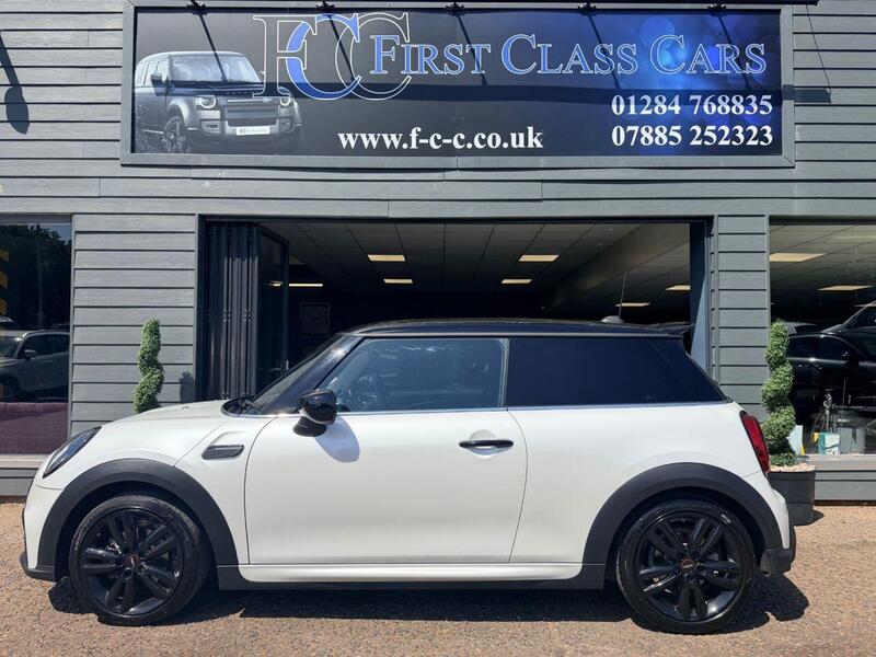 Mini Cooper view 2