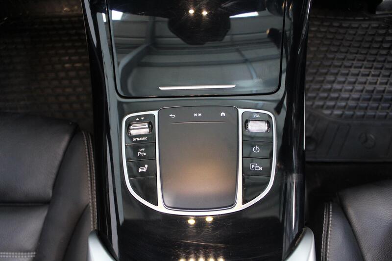 2022 Mercedes-Benz EQC in Blue — image 56 of 100