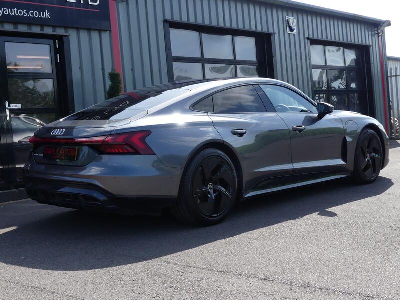 Audi E-Tron GT view 7