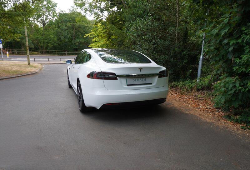 Tesla Model S view 5