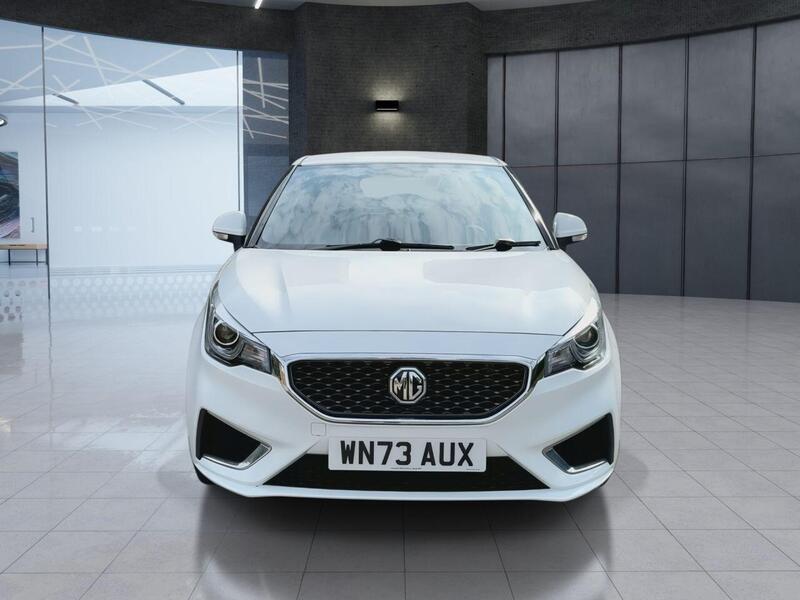 MG MG3 view 3