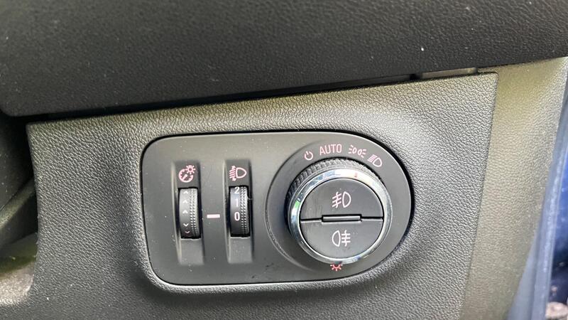 2016 Vauxhall Corsa — photo 27