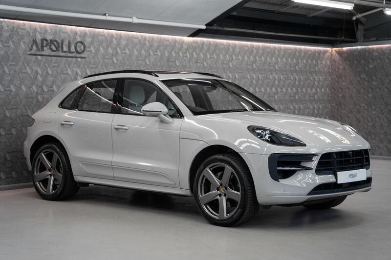Porsche Macan view 7