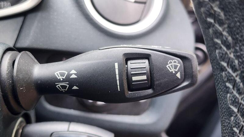 2012 Ford Fiesta — photo 31
